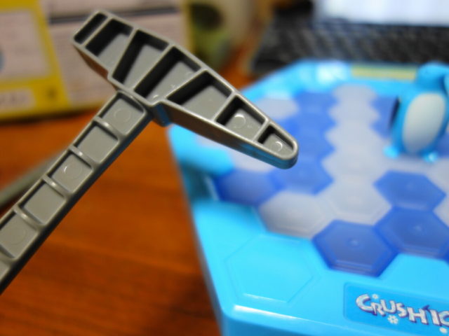 クラッシュアイスゲームのハンマー