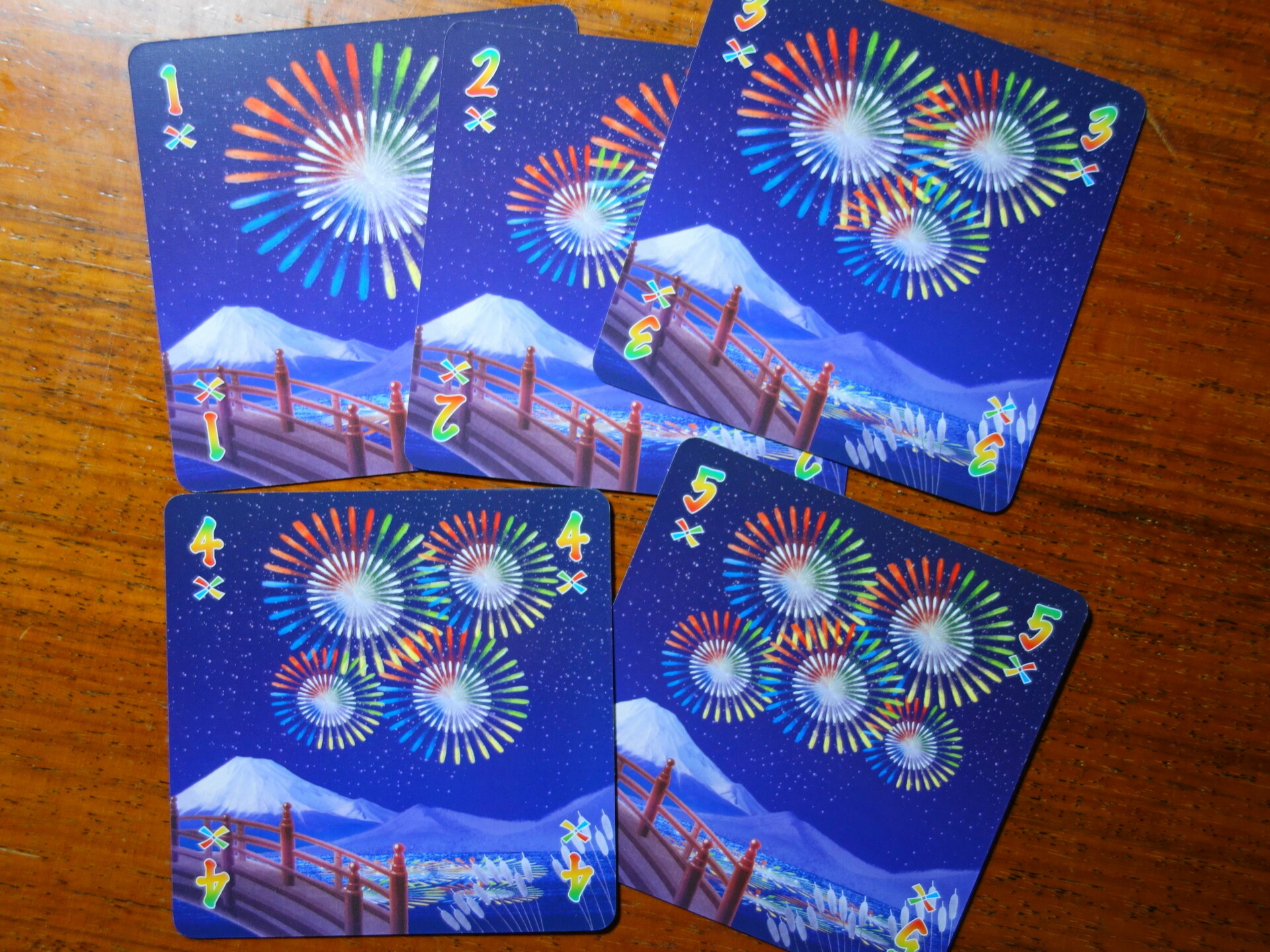 Hanabiにある多色カード5枚