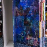 公式ファンブックの入ったホログラム仕様のケース